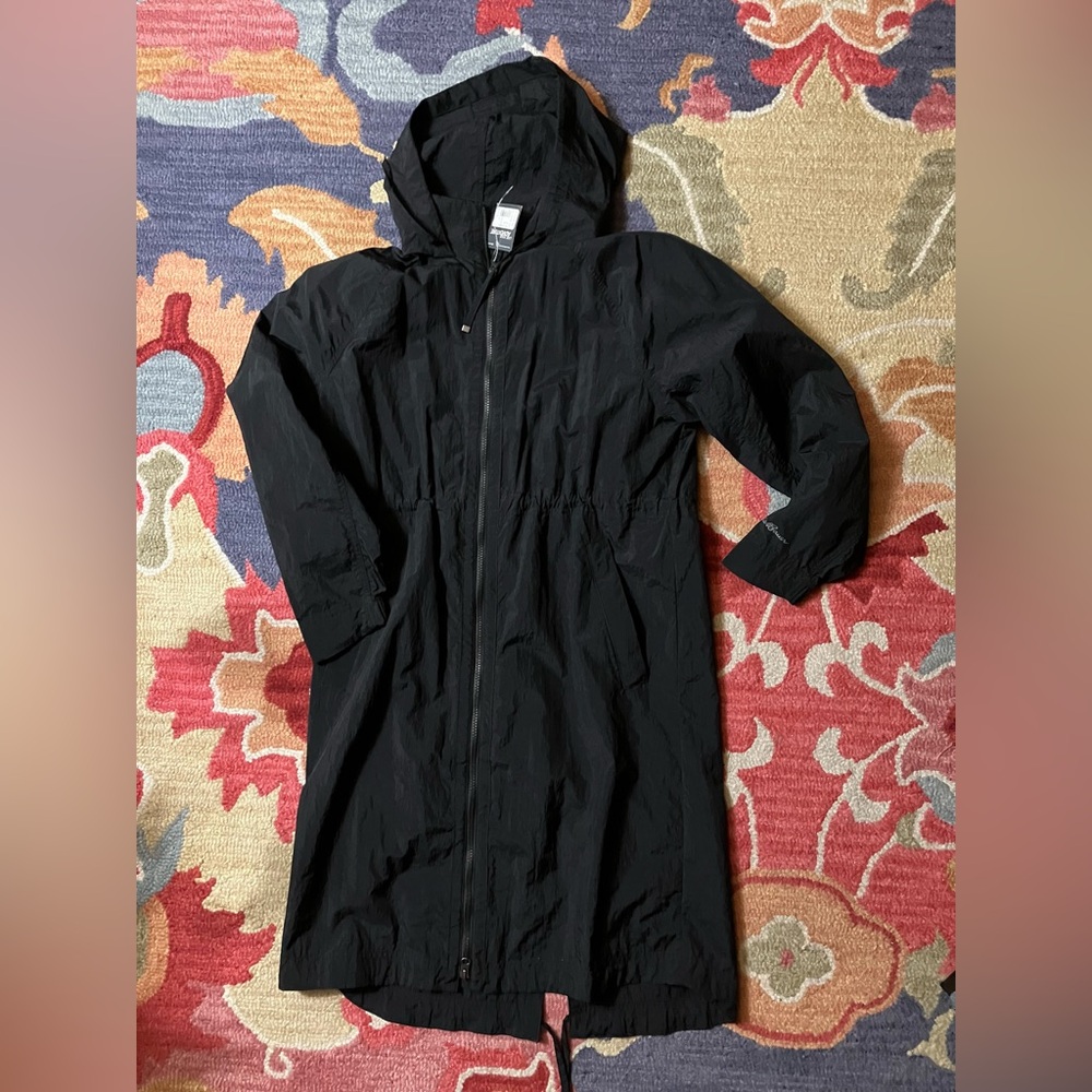 NWT Eddie Bauer Women’s Knee-Length Packable Windbreaker - Medium
